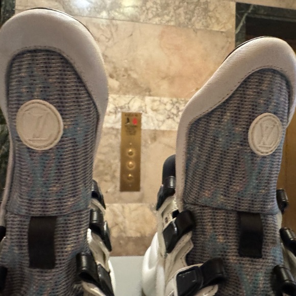 Louis Vuitton calfskin pop LV - Picture 7 of 16